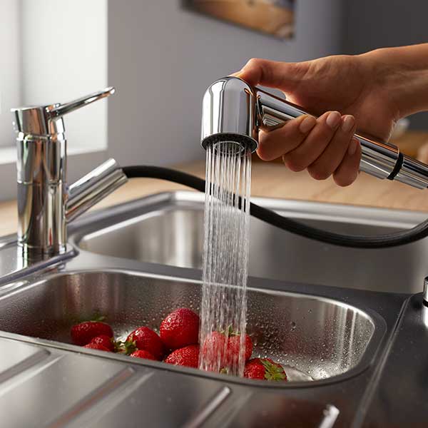 Heidenreichs Küchenwelt – Blanco Edelstahlspüle Blanco Edelstahlspüle mit Brausekopf